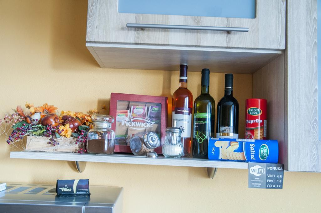 Ubytovanie Zobor ニトラ 部屋 写真
